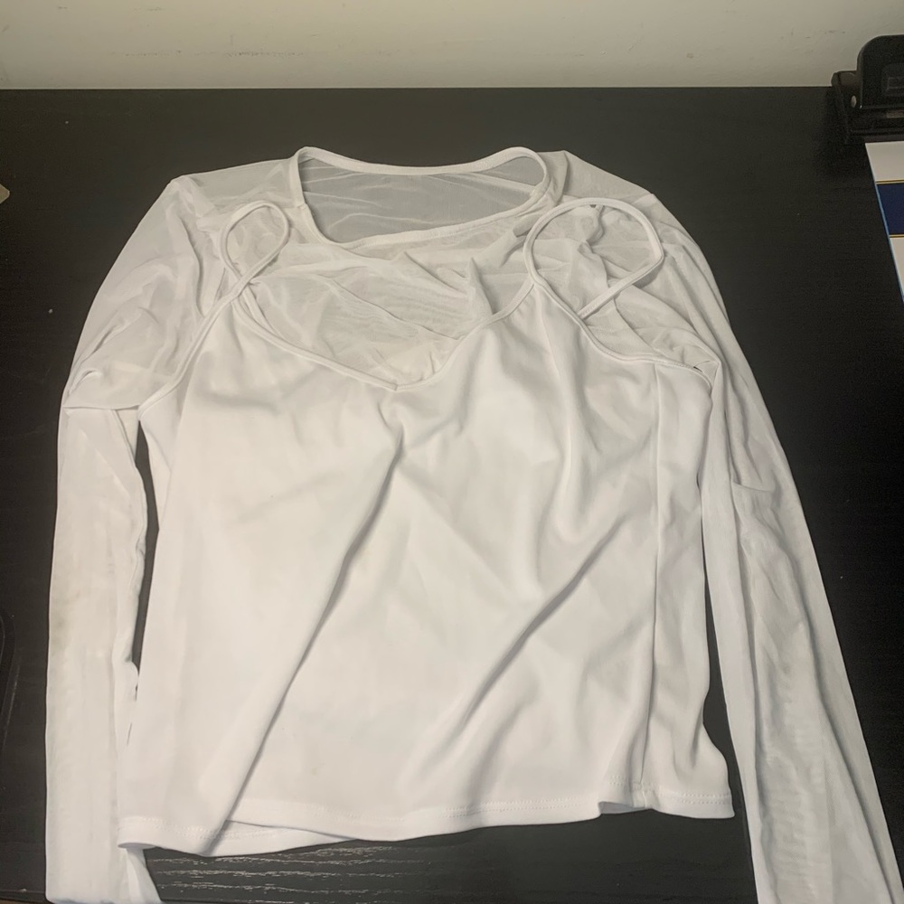 ❤️TRENDY WHITE TWO SHIRT COMBO❤️